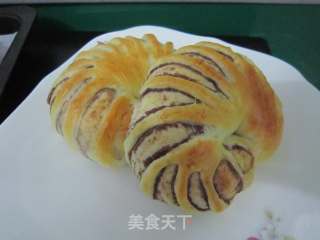 超软面包“卷”出来--豆沙卷面包的做法