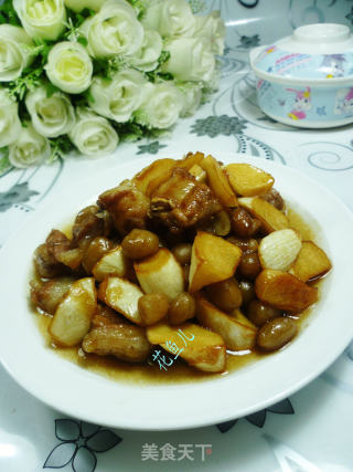 排骨茭白烧花生米的做法
