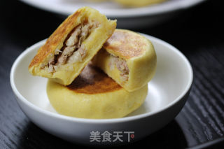 玉米面酸菜饼的做法