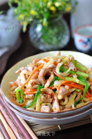 榨菜炒肉丝的做法