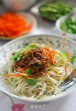 “清爽弹牙，香浓不腻”的夏季必备主食【炸酱凉面】的做法