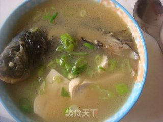 鲫鱼豆腐汤的做法
