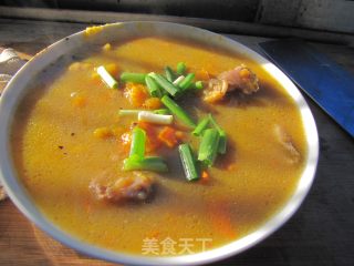 鸡腿骨炖南瓜的做法