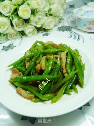 五花肉炒油豆角的做法
