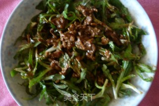 浇汁青麻菜的做法