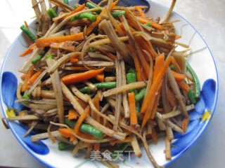 肉丝牛蒡的做法