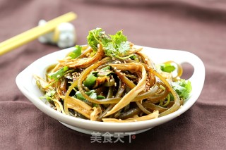 凉拌豆棍海带丝的做法