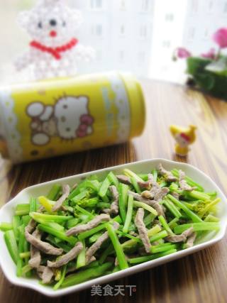 芹菜炒肉的做法