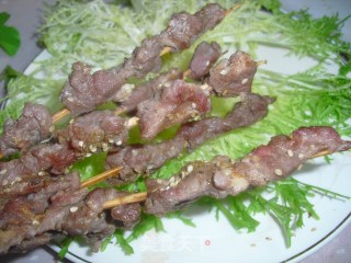 ﻿烤羊肉串的做法