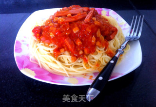 番茄肉酱火腿意面