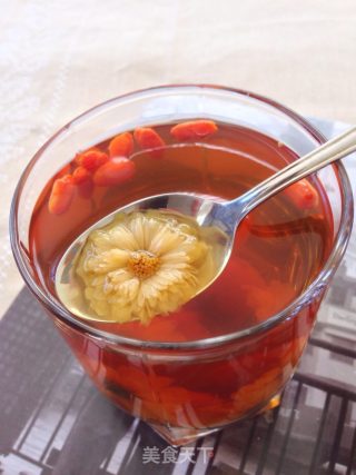 枸杞菊花茶的做法