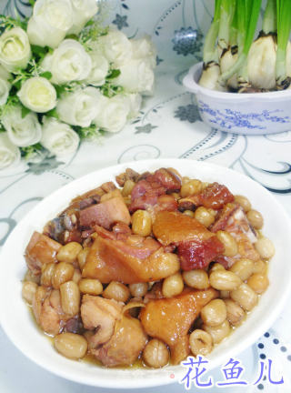 花生米炒腊鸡腿的做法