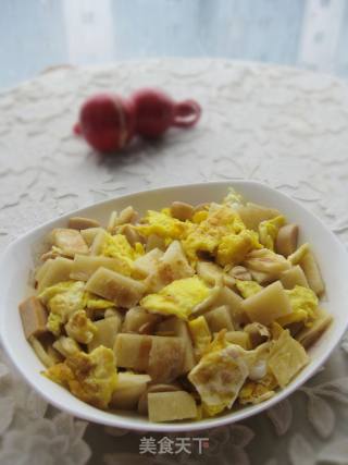 香肠鸡蛋炒饼的做法
