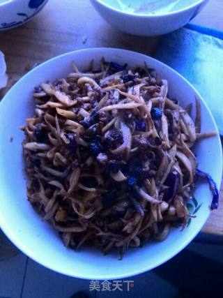 豆豉肉丁杏包菇的做法