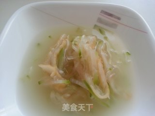 萝卜鱼饼汤的做法