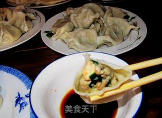 韭菜虾仁香菇饺子的做法