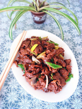 葱爆羊肉的做法