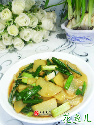 大蒜炒土豆的做法