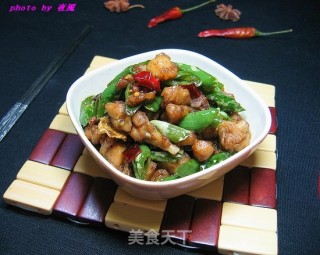 尖椒鸡丁的做法