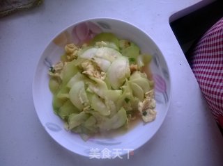 西葫芦炒鸡蛋的做法