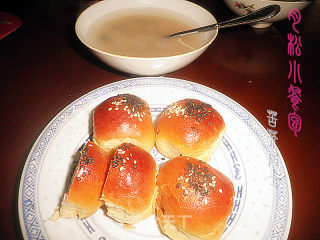 亨氏茄汁主义——肉松小餐包的做法