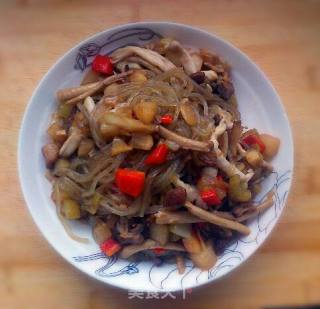 泡菜双菇炒粉条的做法