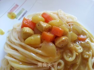 咖喱鸡肉意大利面的做法