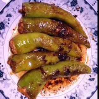 油焖甜辣椒的做法