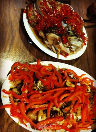 一鱼两吃 爆盐鱼&剁椒鱼头的做法