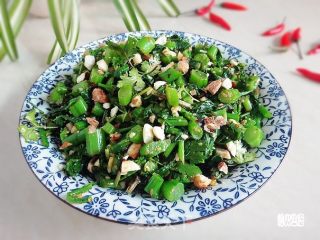 杏仁拌萝卜苔的做法