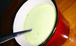 27的瘦身食谱 —— 芹菜牛奶的做法