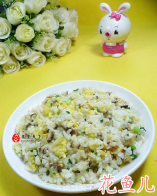 香菇鸡蛋炒饭的做法