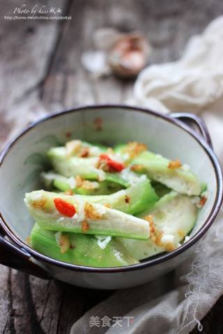鲜甜味美---金银蒜蒸丝瓜的做法