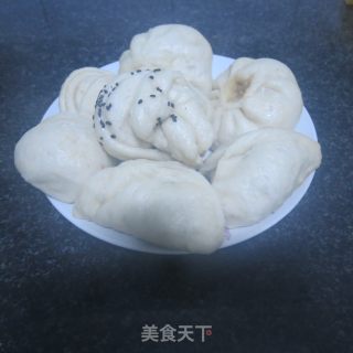 花样面食 一锅出（馒头、包子、糖三角、花卷）的做法