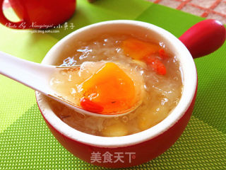 节后养身佳品--木瓜银耳枸杞莲子羹的做法