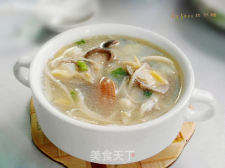 滋阴平肝火--菌菇花蛤汤