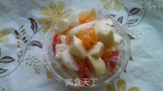 水果沙拉（加入沙拉酱和酸奶的味道区别）的做法