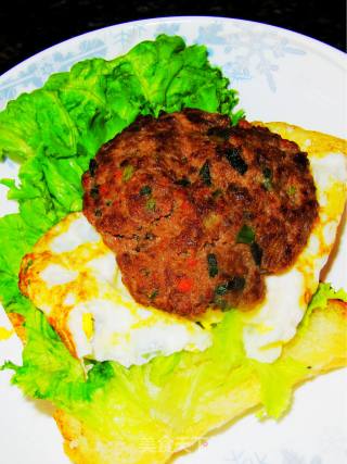 汉堡牛肉饼的做法