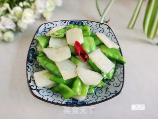 地瓜炒荷兰豆的做法