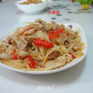 土豆丝炒肉的做法