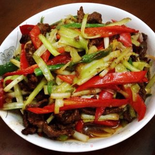 韭黄炒牛肉的做法