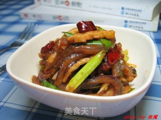 蒜苗炒肉丝的做法