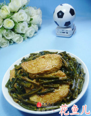 菜蕻干梗烧素鸡的做法