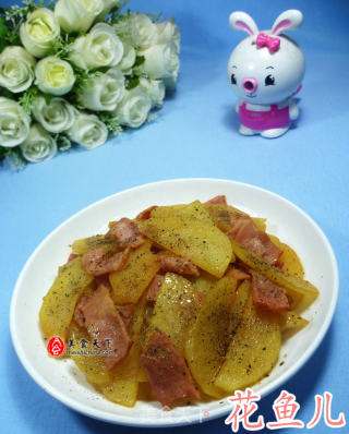 黑胡椒培根炒土豆的做法