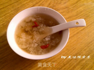 银耳雪梨羹，顺道显摆下新入手的九阳电炖锅的做法