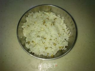 米饭新吃法---绿豆饭的做法
