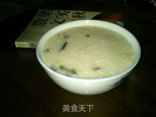 皮蛋瘦肉粥的做法