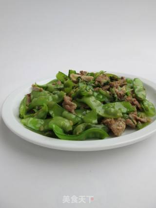 荷兰豆炒肉的做法
