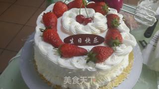 草莓生日蛋糕