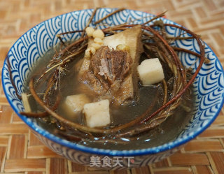 鸡骨草茯苓猪横利养肝祛湿汤